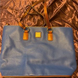 Dooney & Bourke Pebbled Wren Zip Top Leather Bag